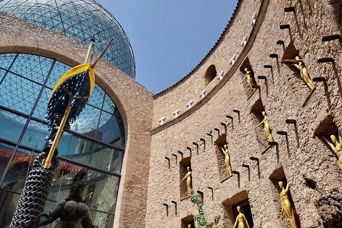 Dali Museum Tour Private Figures + Girona - Girona City Exploration