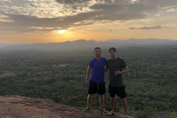 Day Excursions to PIDURAGALA ROCK From Colombo With Lunch - Safety Precautions
