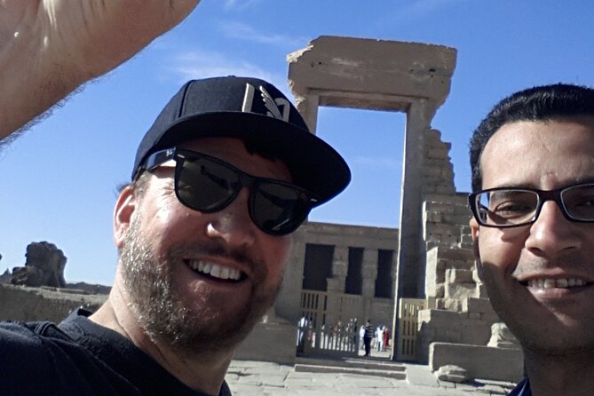 Day Tour From Luxor to Aswan - Group Size and Experience