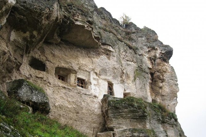 Day Tour:Old Orhei Monasteries Complex With BrăNeșTi Cellar - Immersive Experience