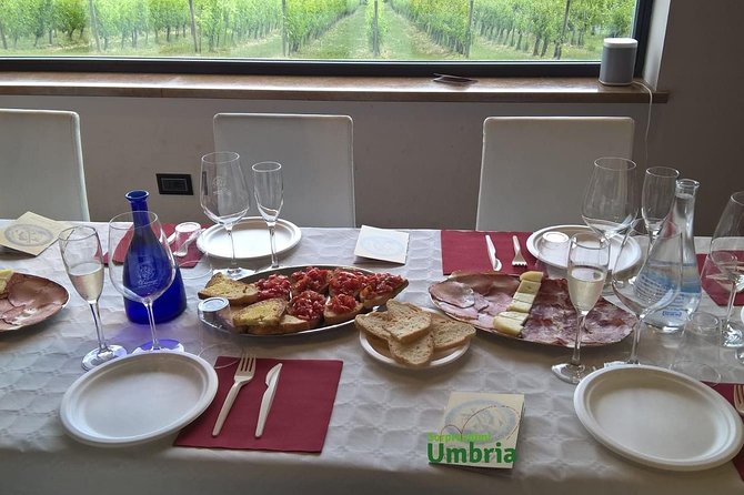 Day Trip: Hot Air Balloon Ride With Breakfast + Assisi And Spello With Lunch - Cancellation Policy: Non-refundable
