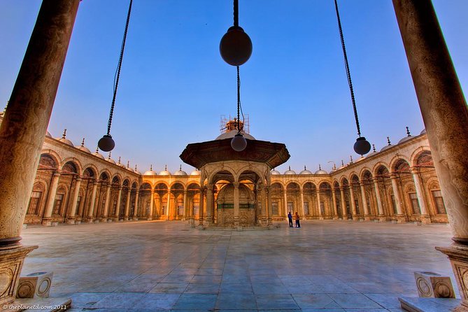 Discover Attractions of Cairo in 4 Days - Small Guided Group - Professional Guided Tours and Insights