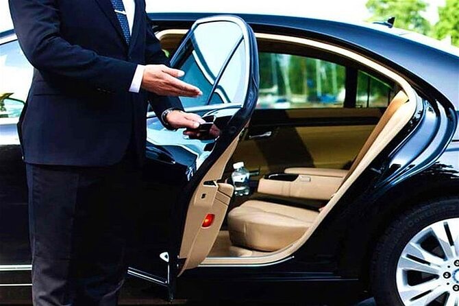 Door-To-Door Private Transfer Amalfi to Fiumicino FCO Airport or Viceversa - Infant Seat Request