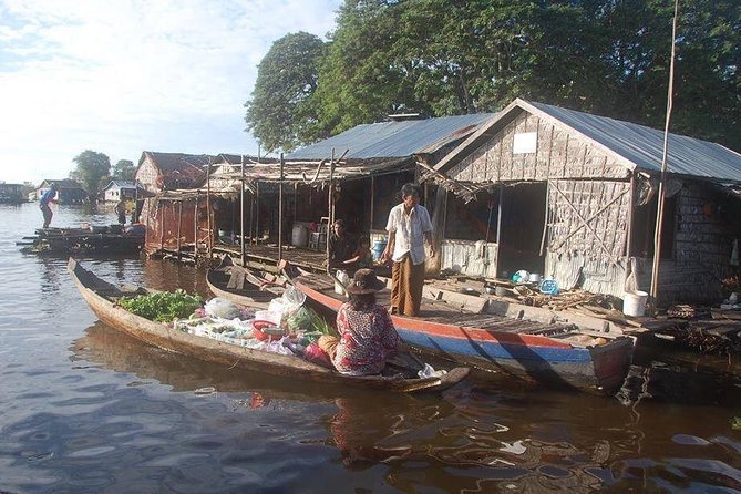 Exploring Haft Day at Floating Village Kompong Phluk