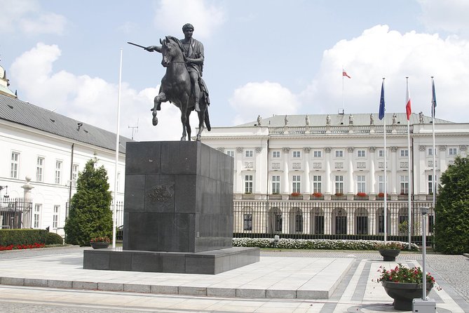 Exquisite Private Warsaw and ŻElazowa Wola Chopins Tour With Pickup and Dropoff - Cancellation Policy