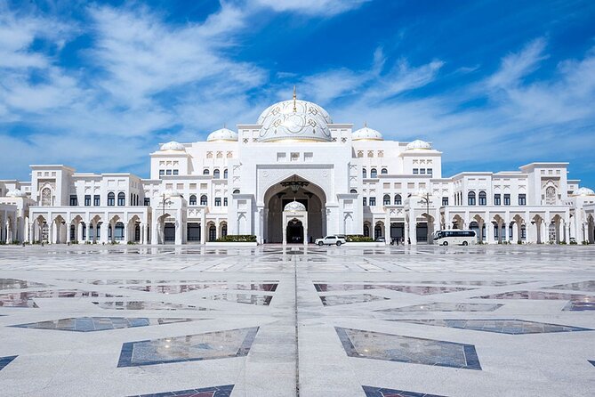 From Dubai: Abu Dhabi Sheikh Zayed Mosque + Presidential Palace - Visit Restrictions