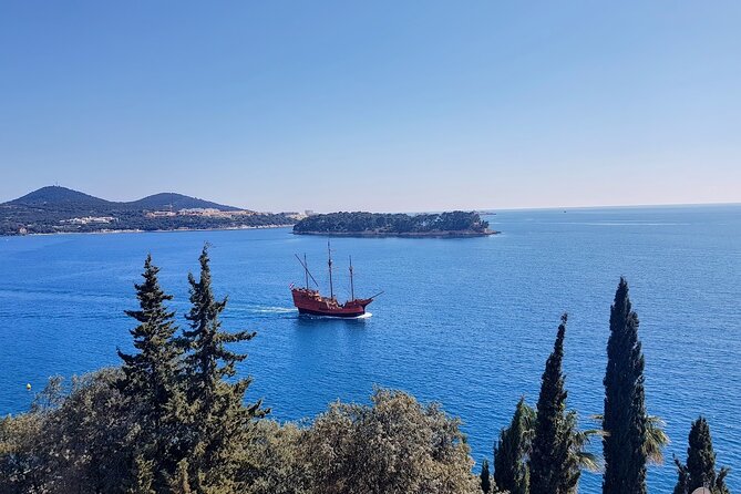 From Dubrovnik: Private Tour to Međugorje & Kravice Waterfalls - Important Reminders