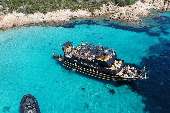 Full Day Private Archipelago Tour in La Maddalena - The Sum Up