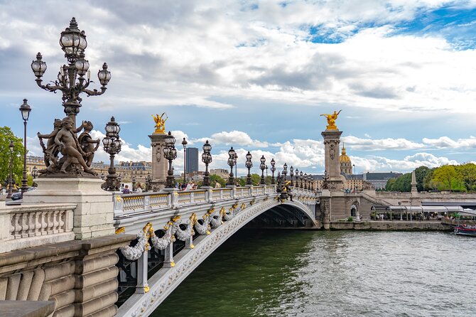 Full Day Private Shore Tour in Paris From Le Havre Cruise Port - Convenient Meeting Point