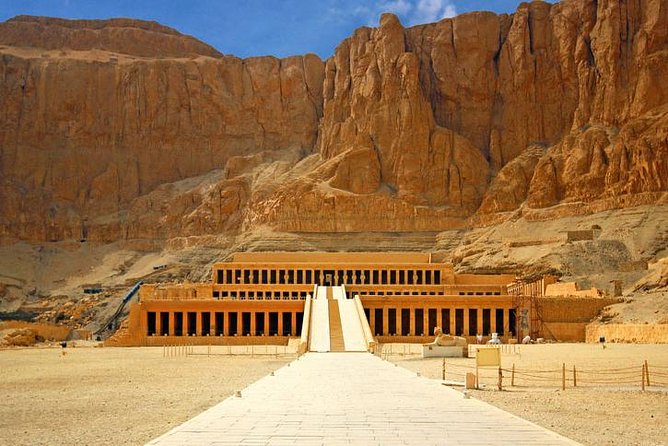 Full Day Tour to East and West Banks of Luxor - Lunch Break