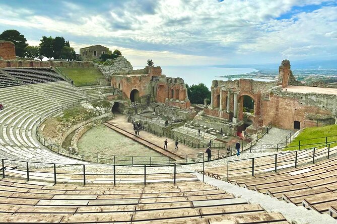 Giardini, Taormina & Castelmola - Date Selection and Availability