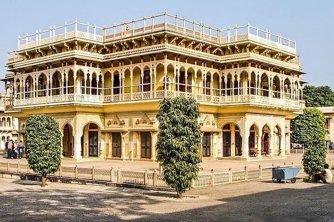 Golden Triangle With Srinagar Tour Package - Participant Health and Safety