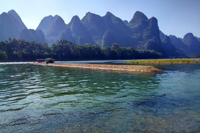Group Li River Cruise Day Tour - Group Size and Accessibility