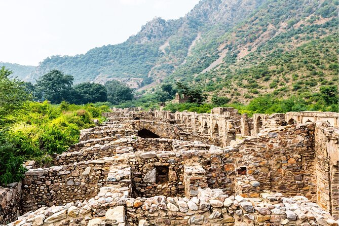 Guided Day Trip to Abhaneri & Haunted Bhangarh From Jaipur - Booking and Reservation Process