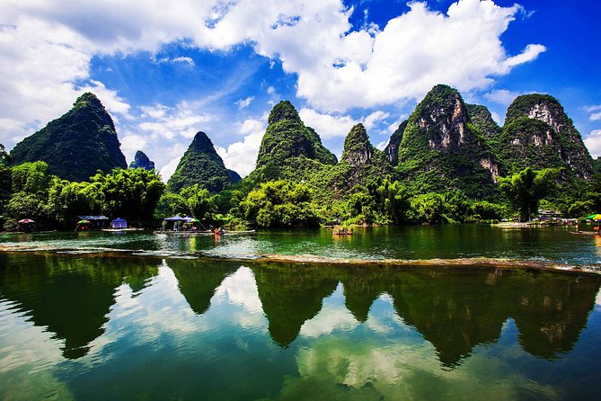 Guilin Private Transfer in English-speaking Services: Between Airport & Yangshuo - Luggage Assistance