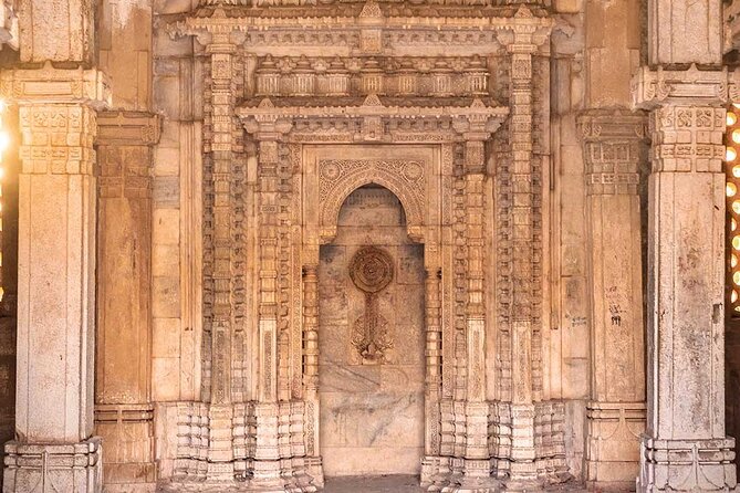 Gujarat Historic Places & Wildlife Safari Tour - Transportation Logistics