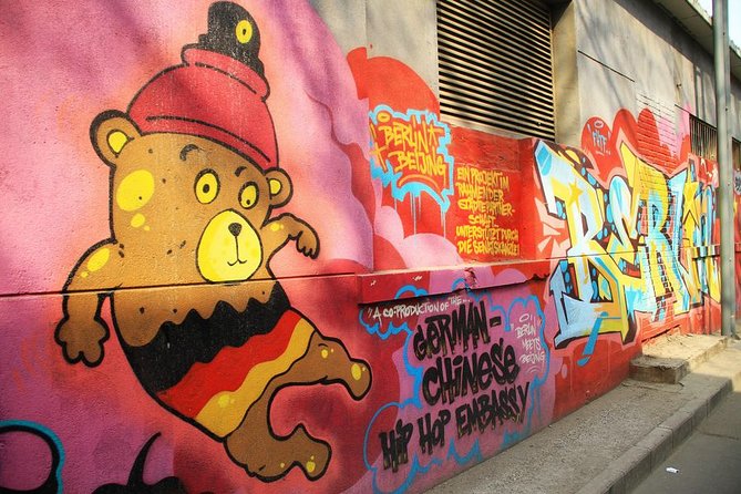 Half Day Tour to 798 Art Zone With Private Tour Guide Service - Meeting and Pickup