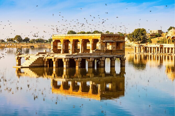 Highlights of the Jaisalmer (Guided Full Day City Sightseeing Tour) - Discovering Gadisar Lake