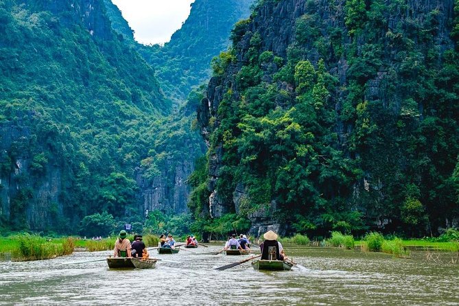 Hoa Lu & Tam Coc & Mua Cave Tour (Limousine Bus, Small Boat Boarding Fee, Lunch Included) - Cancellation and Refund Policy