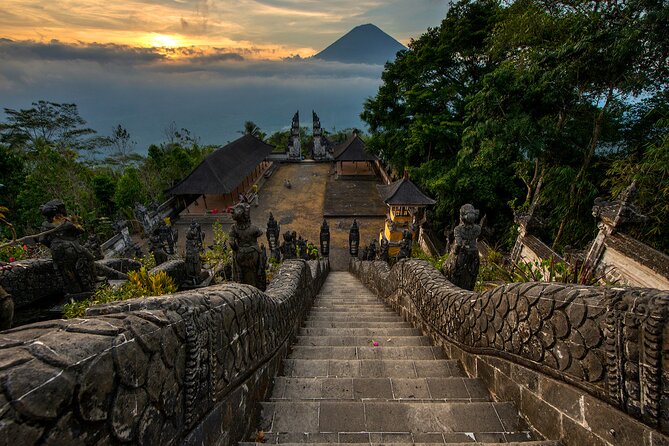Instagram Tour in Bali: The Most Iconic Spots. Part 2 - Local Cuisine Highlights