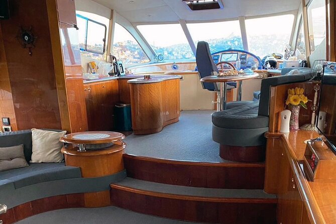 Istanbul: Private Bosphorus Tour On Luxury Yacht - Boat Description