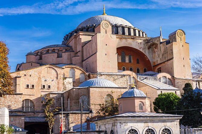 Istanbul Tour Including Blue Mosque, Hagia Sophia, Topkapi Palace and Hippodrome - Transportation Logistics