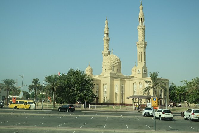 Jumeirah Mosque Private Tour for Two Hours With Private Transfers - Directions and Transportation