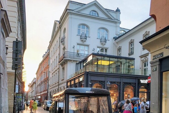 Krakow Old Town Easy Sightseeing Tour by Electric Golf Cart - Flexible Booking Policy