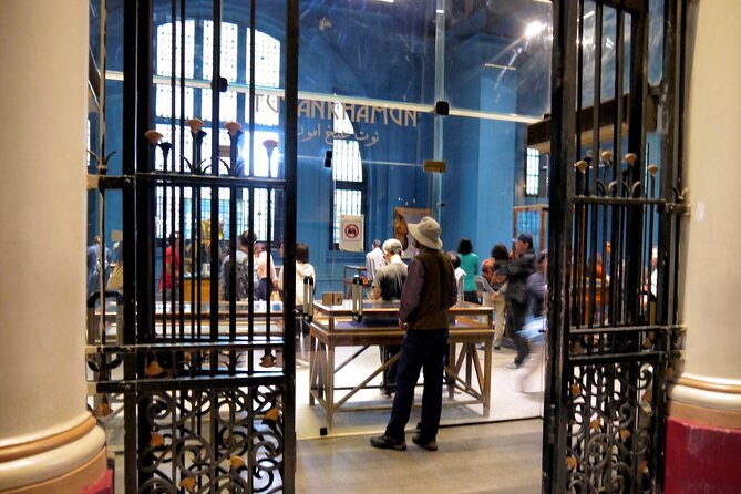 Layover Tour to Egyptian Museum, Giza Pyramids & Bazaar From Cairo Airport - Accessibility Information