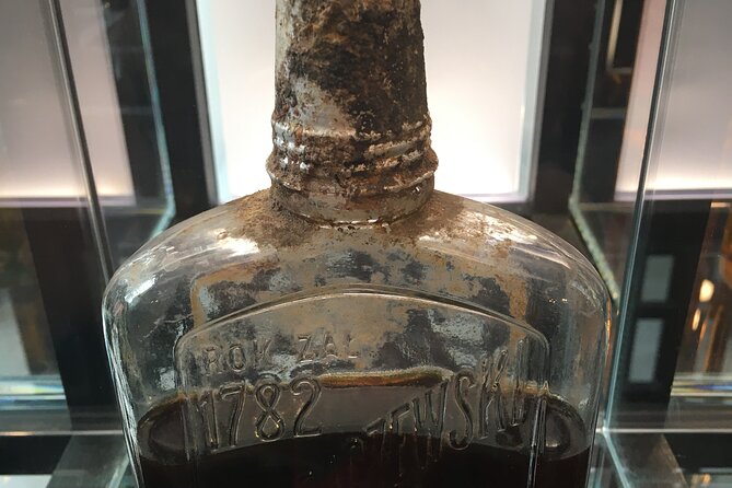 Lazienki Park + Polish Vodka Museum: SMALL GROUP TOUR /inc. Pick-up/ - Warsaw Uprising Museum Visit
