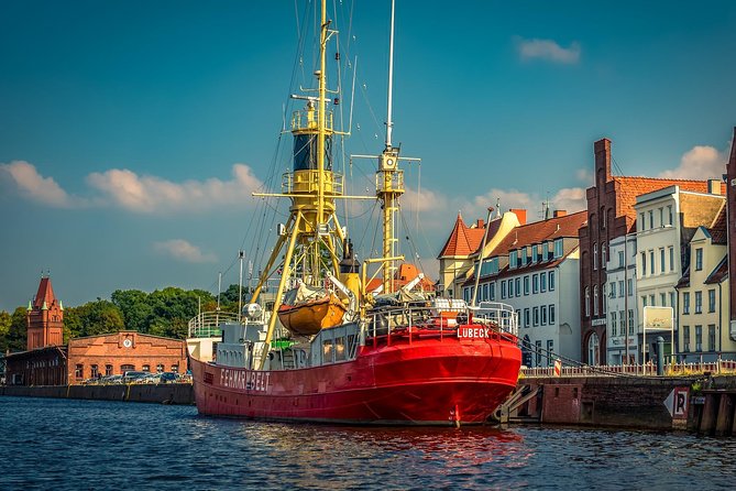 Lübeck Stories - an Exciting Scavenger Hunt Tour - Activity Highlights