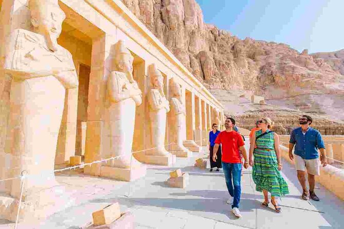 Luxor Private Tour to East and West Bank With Egyptology and Private Vehicle - Accessibility and Suitability