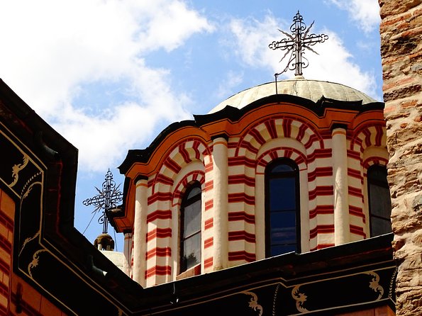 Luxurious Experience to Rila Monastery and Boyana Church - Tour Features
