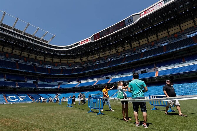 Madrid BIKE or EBIKE Experience: Santiago Bernabeu Stadium and Picnic - Tips for Enjoying Your Tour