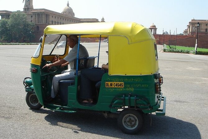 Morning Tour Of Chhatarpur Temples And Qutub Minar In Delhi With Tuk-Tuk Ride - Dress Code and Recommendations
