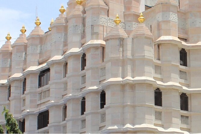Mumbai : The Spiritual & Colorful Morning Tour - Tour Highlights