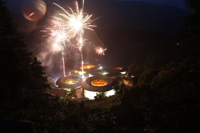 Nanjing Tianluokeng Hakka Cluster Private Day Tour From Xiamen - Meeting and Pickup