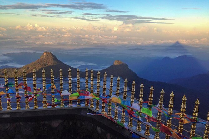 Night Hike to Adams Peak - What To Expect