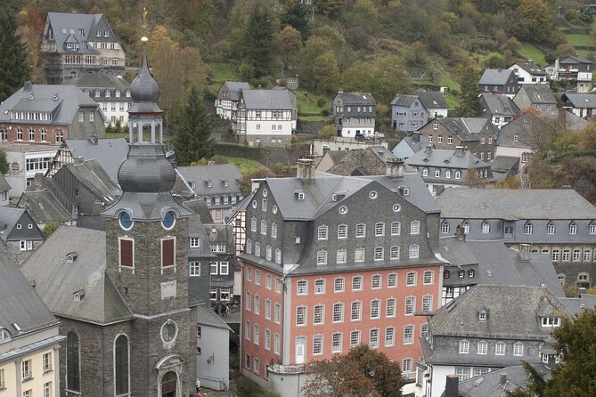 Old Town Private Guided Tour in Monschau - Price and Payment