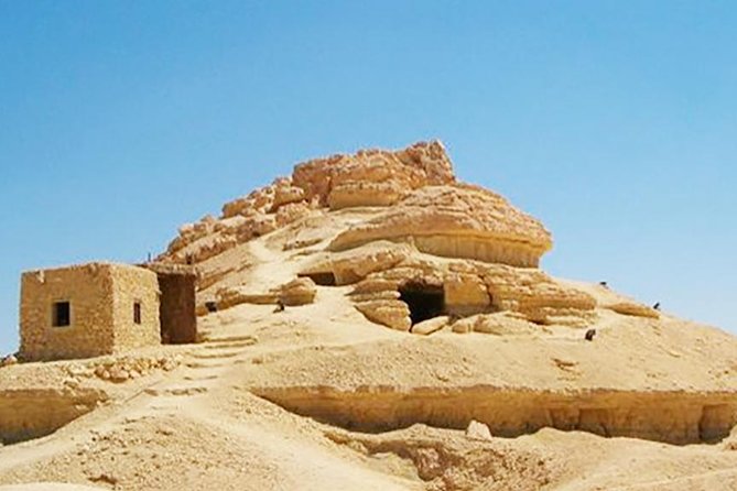 Package 7 Days 6 Nights to Siwa, Bahariya & White Desert - Meal Inclusions