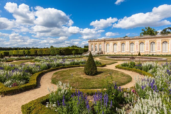 Paris to Palace of Versailles Fast Track Tour With Transport - Frequently Asked Questions