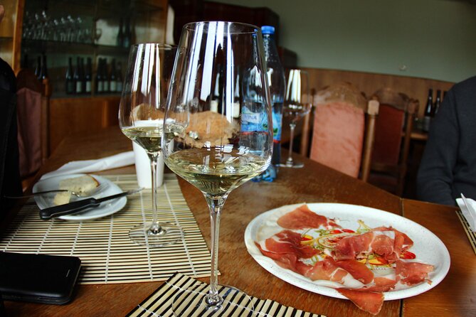 Peles and Cantacuzino Castles With Sparkling Wine From Brasov - Local Attractions Nearby