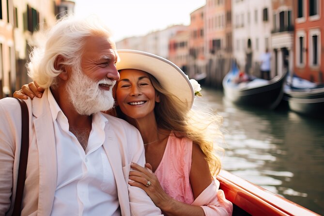 Perfect Private Venice Tour With Gondola Photoshoot - Requirements