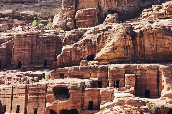 Petra to Main Hot Springs Private Transfer - Special Offer and Pricing