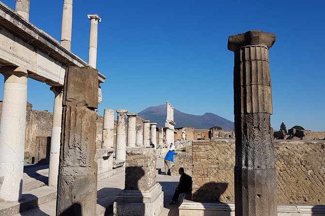 Pompeii and Herculaneum Walking Tour Led by an Archaeologist - Directions