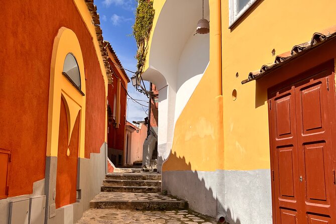 Positano Walking Tour With Wine Tasting - Additional Information