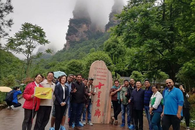 Private 2days Zhangjiajie Highlights Glass Bridge,Avatar Mountain Tianmen Cave