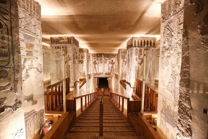 Private Day Tour to West Bank at Luxor - Valley of the Kings