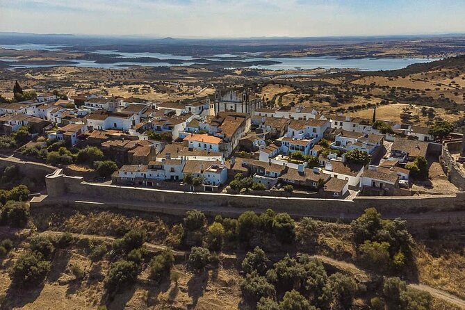 Private Full-Day Cultural Tour in Evora and Monsaraz - Tips for Travelers