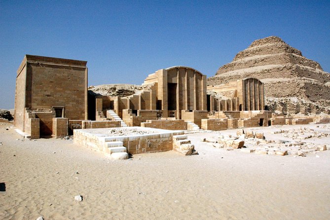 Private Full Day Tour to Giza Pyramids, Sphinx and Sakkara From Cairo - Meeting and Pickup Details